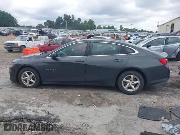 2018 Chevrolet Malibu LS z VIN 1G1ZC5ST2JF152520, wystawiony jako IAAI lot #42891086 z przebiegiem 172 468 mil mil oraz . Historia ofert i sprzedaży dostępna na DreamBid. Obrazek 14.
