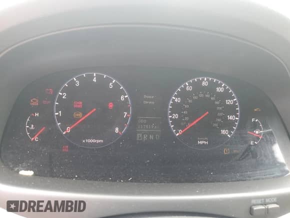 2007 Hyundai Azera SE с VIN KMHFC46F47A216700, выставлен на аукционе Copart как лот 64715524 с пробегом 117 819 миль миль и Списание • Salvage title. История ставок и продаж доступна на DreamBid. Изображение 9.