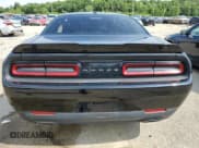 ✅ 2022 Dodge Challenger GT • VIN: 2C3CDZJG5NH226513 • Lot: 63413854. Wystawiony na Copart z przebiegiem 26 502 mil. Bezpłatny archiwum sprzedaży aukcyjnych z USA i szczegółowy raport historii pojazdu na DreamBid. Zdjęcie 6.