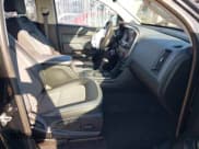 ✅ 2020 Chevrolet Colorado 4WD Z71 • VIN: 1GCGTDEN8L1235942 • Лот: 41469590. Опубликован ранее на IAAI с пробегом 62 067 миль. Бесплатный доступ к архиву аукционных продаж из США и подробный отчёт об истории автомобиля на DreamBid. Изображение 5.