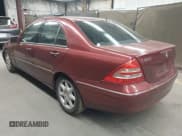 ✅ 2002 Mercedes-Benz C 230/260/280/320 • VIN: WDBRF61J72F200727 • Lot: 42108046. Wystawiony na IAAI z przebiegiem Nie podano. Bezpłatny archiwum sprzedaży aukcyjnych z USA i szczegółowy raport historii pojazdu na DreamBid. Zdjęcie 3.