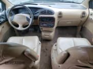 ✅ 1999 Chrysler Town & Country LX • VIN: 1C4GP54L1XB862234 • Lot: 54476795. Wystawiony na Copart z przebiegiem 249 429 mil. Bezpłatny archiwum sprzedaży aukcyjnych z USA i szczegółowy raport historii pojazdu na DreamBid. Zdjęcie 8.