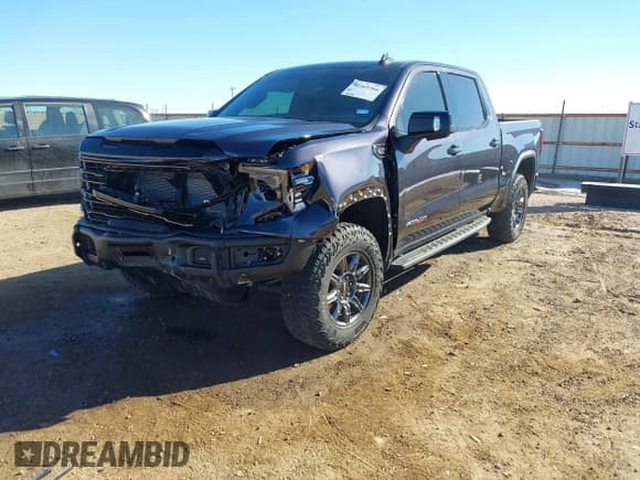 ✅ 2024 GMC Sierra 1500 AT4X • VIN: 3GTUUFEL1RG344697 • Лот: 41469366. Опубликован ранее на IAAI с пробегом 3 400 миль. Бесплатный доступ к архиву аукционных продаж из США и подробный отчёт об истории автомобиля на DreamBid. Изображение 2.