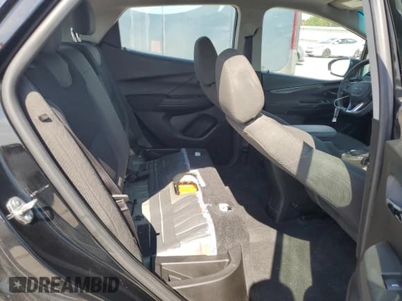 ✅ 2023 Chevrolet Bolt EV 1LT • VIN: 1G1FW6S01P4125965 • Lot: 71381684. Wystawiony na Copart z przebiegiem 52 341 mil. Bezpłatny archiwum sprzedaży aukcyjnych z USA i szczegółowy raport historii pojazdu na DreamBid. Zdjęcie 10.