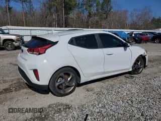 2019 Hyundai Veloster Premium z VIN KMHTG6AF1KU018416, wystawiony jako Copart lot #44491305 z przebiegiem 94 607 mil mil oraz Szkoda całkowita • Salvage title. Historia ofert i sprzedaży dostępna na DreamBid. Obrazek 3.