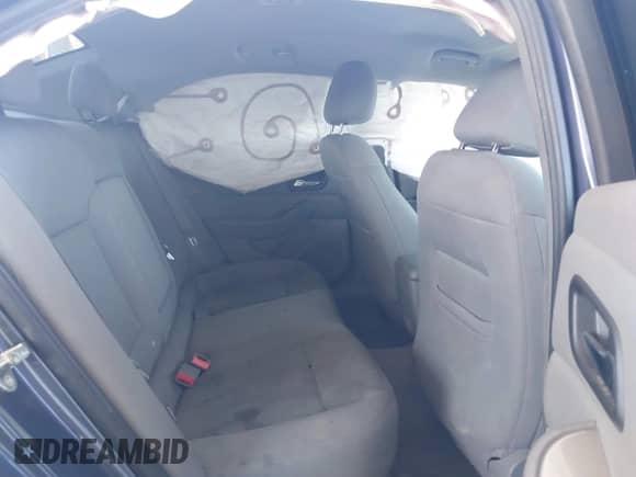 2015 Chevrolet Malibu LS with VIN 1G11A5SL0FF153126, listed as a IAAI auction lot 42916070 with 147,295 mi miles and . Bid and sale history available at DreamBid. Image 8.