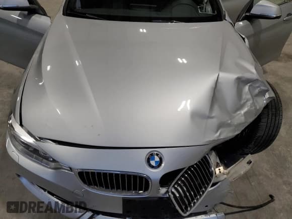 ✅ 2016 BMW 4 Series 428i xDrive • VIN: WBA4C9C57GG139304 • Lot: 93452885. Listed on Copart with 55,424 mi. Free auction sales archive from the USA and detailed vehicle history report at DreamBid. Image 11.
