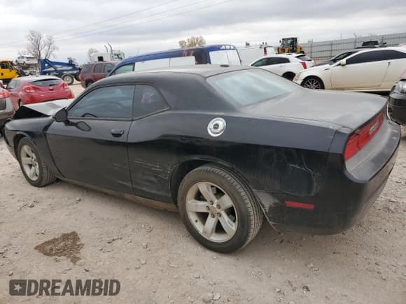 ✅ 2012 Dodge Challenger SXT • VIN: 2C3CDYAG8CH230093 • Lot: 83949194. Wystawiony na Copart z przebiegiem 153 467 mil. Bezpłatny archiwum sprzedaży aukcyjnych z USA i szczegółowy raport historii pojazdu na DreamBid. Zdjęcie 2.