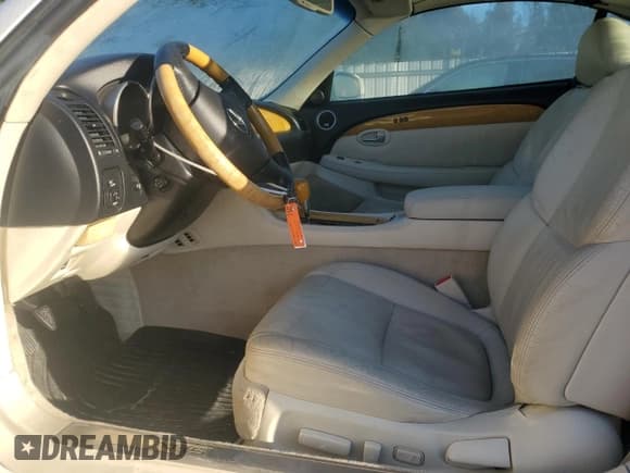 ✅ 2003 Lexus SC 430 • VIN: JTHFN48Y730038082 • Lot: 77005344. Listed on Copart with 133,491 mi. Free auction sales archive from the USA and detailed vehicle history report at DreamBid. Image 7.