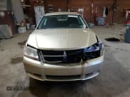 ✅ 2010 Dodge Avenger SXT • VIN: 1B3CC4FB5AN221751 • Лот: 83519254. Опубликован ранее на Copart с пробегом Не указан. Бесплатный доступ к архиву аукционных продаж из США и подробный отчёт об истории автомобиля на DreamBid. Изображение 5.