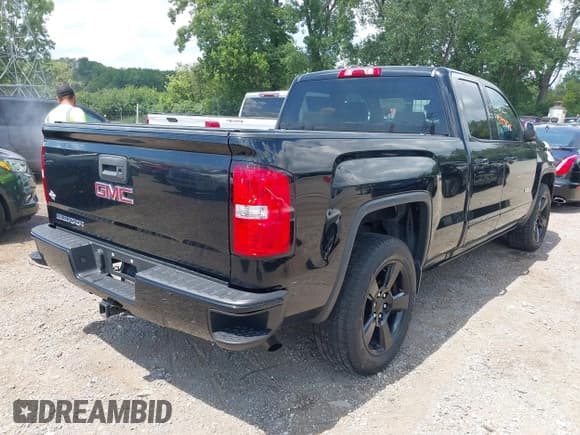 ✅ 2017 GMC Sierra 1500 • VIN: 1GTV2LEC4HZ111811 • Лот: 42928478. Опубликован ранее на IAAI с пробегом Не указан. Бесплатный доступ к архиву аукционных продаж из США и подробный отчёт об истории автомобиля на DreamBid. Изображение 4.