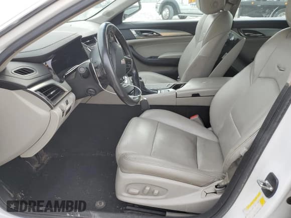 ✅ 2017 Cadillac CTS RWD • VIN: 1G6AP5SX7H0147390 • Lot: 60510655. Wystawiony na Copart z przebiegiem 118 981 mil. Bezpłatny archiwum sprzedaży aukcyjnych z USA i szczegółowy raport historii pojazdu na DreamBid. Zdjęcie 7.