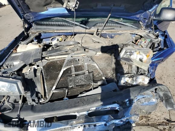 ✅ 2003 Chevrolet Silverado 1500 LS • VIN: 1GCEK19T83E267946 • Лот: 77598954. Опубликован ранее на Copart с пробегом 182 189 миль. Бесплатный доступ к архиву аукционных продаж из США и подробный отчёт об истории автомобиля на DreamBid. Изображение 11.