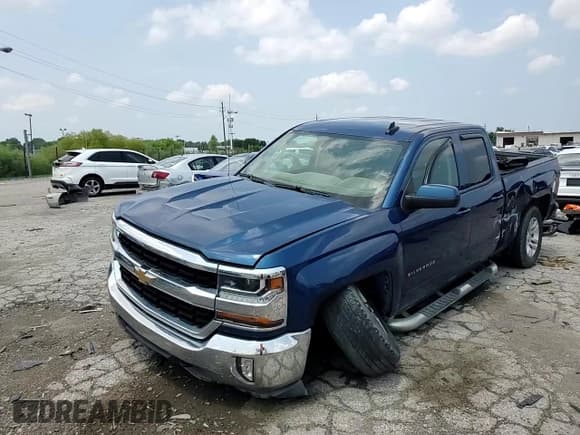 ✅ 2019 Chevrolet Silverado 1500 LT • VIN: 2GCVKPEC0K1120125 • Lot: 64297594. Wystawiony na Copart z przebiegiem 159 309 mil. Bezpłatny archiwum sprzedaży aukcyjnych z USA i szczegółowy raport historii pojazdu na DreamBid. Zdjęcie 10.