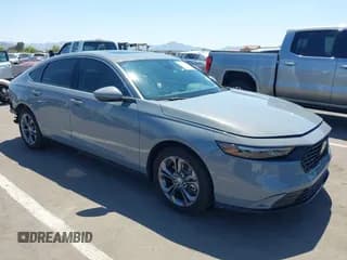 ✅ 2025 Honda Accord EX-L • VIN: 1HGCY2F61SA002707 • Lot: 42237346. Wystawiony na IAAI z przebiegiem 13 777 mil. Bezpłatny archiwum sprzedaży aukcyjnych z USA i szczegółowy raport historii pojazdu na DreamBid. Zdjęcie 1.