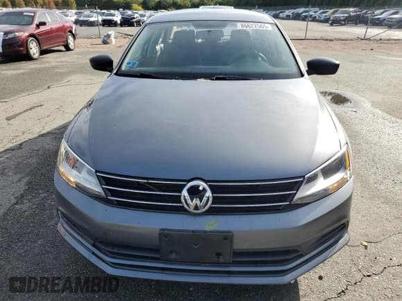 ✅ 2015 Volkswagen Jetta S • VIN: 3VW2K7AJ5FM305211 • Lot: 86622565. Wystawiony na Copart z przebiegiem 59 710 mil. Bezpłatny archiwum sprzedaży aukcyjnych z USA i szczegółowy raport historii pojazdu na DreamBid. Zdjęcie 5.