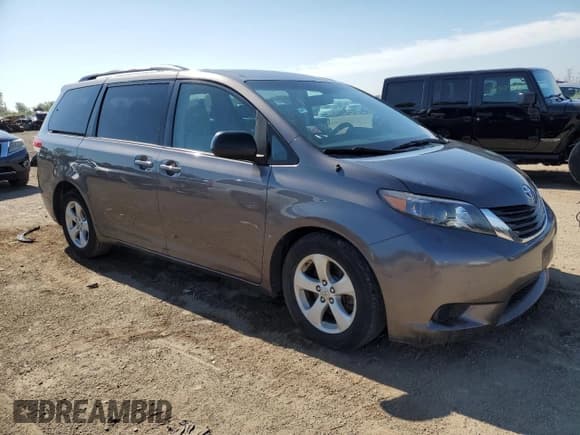 ✅ 2011 Toyota Sienna LE AAS • VIN: 5TDKK3DC3BS059066 • Lot: 71255895. Listed on Copart with 162,739 mi. Free auction sales archive from the USA and detailed vehicle history report at DreamBid. Image 4.