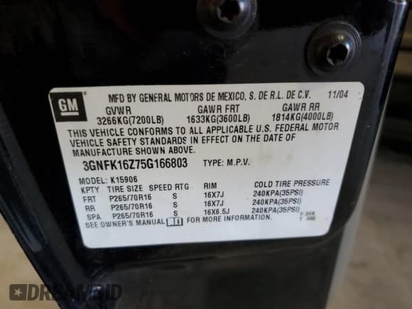 ✅ 2005 Chevrolet Suburban LS • VIN: 3GNFK16Z75G166803 • Lot: 81596215. Wystawiony na Copart z przebiegiem 165 985 mil. Bezpłatny archiwum sprzedaży aukcyjnych z USA i szczegółowy raport historii pojazdu na DreamBid. Zdjęcie 13.