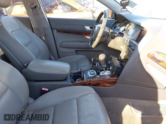 ✅ 2006 Audi A6 • VIN: WAUKG74F16N069932 • Лот: 41295006. Опубликован ранее на IAAI с пробегом Не указан. Бесплатный доступ к архиву аукционных продаж из США и подробный отчёт об истории автомобиля на DreamBid. Изображение 5.