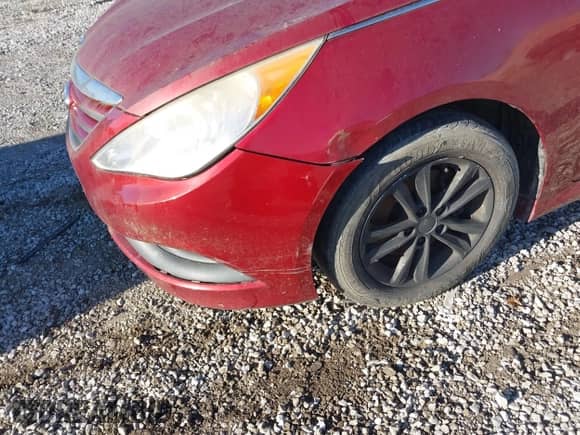 2014 Hyundai Sonata GLS with VIN 5NPEB4AC1EH944321, listed as a IAAI auction lot 43491438 with 237,096 mi miles and . Bid and sale history available at DreamBid. Image 6.