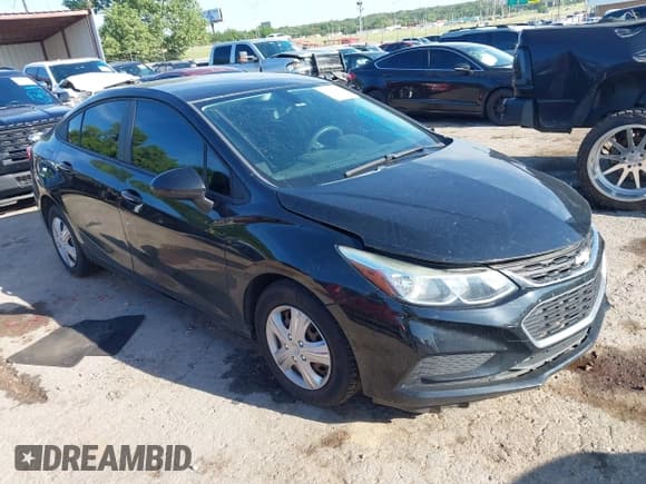 ✅ 2018 Chevrolet Cruze LS • VIN: 1G1BC5SM8J7135435 • Lot: 42811499. Listed on IAAI with 116,382 mi. Free auction sales archive from the USA and detailed vehicle history report at DreamBid. Image 1.