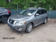✅ 2015 Nissan Pathfinder Platinum • VIN: 5N1AR2MM4FC648673 • Lot: 42230767. Listed on IAAI with 138,625 mi. Free auction sales archive from the USA and detailed vehicle history report at DreamBid. Image 2.