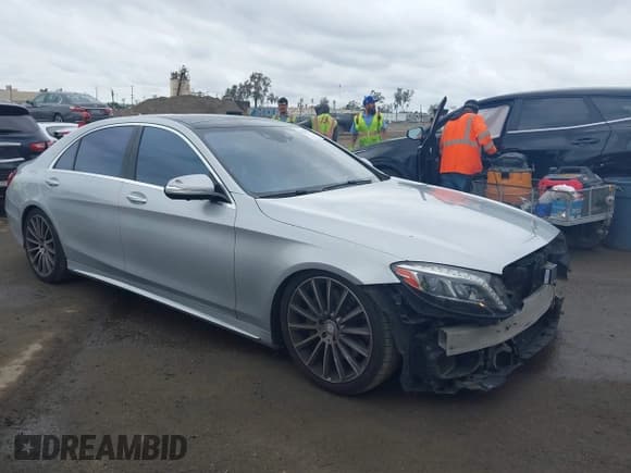 ✅ 2015 Mercedes-Benz S 550 • VIN: WDDUG8CB7FA195614 • Lot: 42068619. Listed on IAAI with 64,275 mi. Free auction sales archive from the USA and detailed vehicle history report at DreamBid. Image 1.