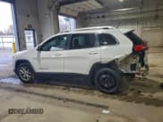 ✅ 2016 Jeep Cherokee Latitude • VIN: 1C4PJMCB8GW286591 • Лот: 94309305. Опубликован ранее на Copart с пробегом 127 363 миль. Бесплатный доступ к архиву аукционных продаж из США и подробный отчёт об истории автомобиля на DreamBid. Изображение 2.