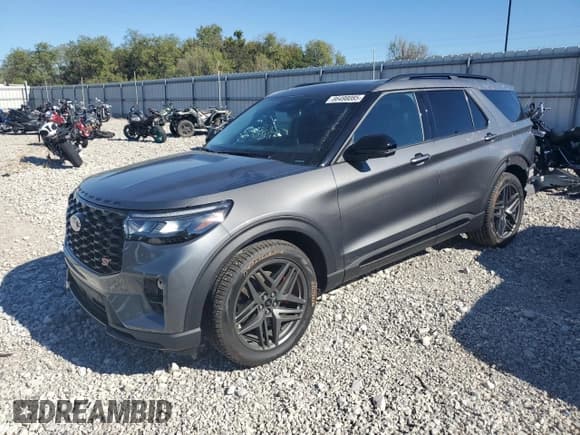 ✅ 2025 Ford Explorer ST • VIN: 1FMWK8GC6SGC40078 • Lot: 86498085. Wystawiony na Copart z przebiegiem 3 639 mil. Bezpłatny archiwum sprzedaży aukcyjnych z USA i szczegółowy raport historii pojazdu na DreamBid. Zdjęcie 1.
