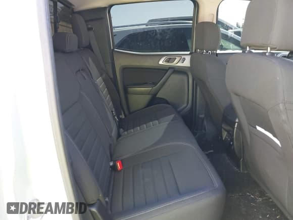 ✅ 2021 Ford Ranger XL • VIN: 1FTER4EH8MLD77892 • Lot: 41919633. Wystawiony na IAAI z przebiegiem 43 605 mil. Bezpłatny archiwum sprzedaży aukcyjnych z USA i szczegółowy raport historii pojazdu na DreamBid. Zdjęcie 8.