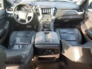 ✅ 2016 Chevrolet Suburban LT • VIN: 1GNSKHKC9GR453426 • Lot: 83484374. Wystawiony na Copart z przebiegiem 194 147 mil. Bezpłatny archiwum sprzedaży aukcyjnych z USA i szczegółowy raport historii pojazdu na DreamBid. Zdjęcie 8.