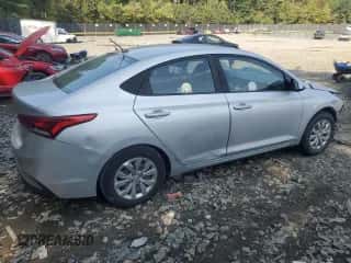 2018 Hyundai Accent SEL z VIN 3KPC24A36JE020236, wystawiony jako Copart lot #69601544 z przebiegiem 147 076 mil mil oraz Czysty tytuł • Clean title. Historia ofert i sprzedaży dostępna na DreamBid. Obrazek 3.