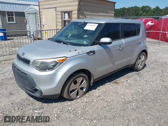 ✅ 2014 Kia Soul • VIN: KNDJN2A28E7718993 • Lot: 43142043. Listed on IAAI with 185,199 mi. Free auction sales archive from the USA and detailed vehicle history report at DreamBid. Image 17.