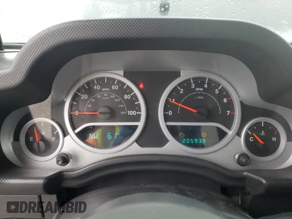 ✅ 2010 Jeep Wrangler Sahara • VIN: 1J4AA5D18AL162356 • Lot: 85100424. Listed on Copart with 205,939 mi. Free auction sales archive from the USA and detailed vehicle history report at DreamBid. Image 9.