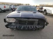 ✅ 2014 Dodge Challenger SXT • VIN: 2C3CDYAG4EH304452 • Lot: 84504754. Wystawiony na Copart z przebiegiem 127 364 mil. Bezpłatny archiwum sprzedaży aukcyjnych z USA i szczegółowy raport historii pojazdu na DreamBid. Zdjęcie 5.