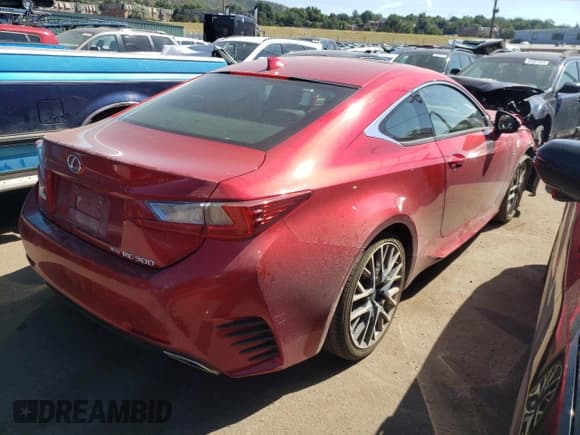 ✅ 2017 Lexus RC 300 • VIN: JTHSM5BC6H5003953 • Lot: 65409563. Wystawiony na Copart z przebiegiem 62 756 mil. Bezpłatny archiwum sprzedaży aukcyjnych z USA i szczegółowy raport historii pojazdu na DreamBid. Zdjęcie 3.