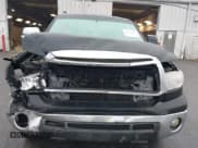 ✅ 2011 Toyota Tundra • VIN: 5TFUM5F12BX020425 • Лот: 41055499. Опубликован ранее на IAAI с пробегом 167 662 миль. Бесплатный доступ к архиву аукционных продаж из США и подробный отчёт об истории автомобиля на DreamBid. Изображение 6.