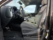 ✅ 2018 Chevrolet Silverado 1500 LT • VIN: 1GCVKREC6JZ342783 • Лот: 69504304. Опубликован ранее на Copart с пробегом 37 179 миль. Бесплатный доступ к архиву аукционных продаж из США и подробный отчёт об истории автомобиля на DreamBid. Изображение 7.