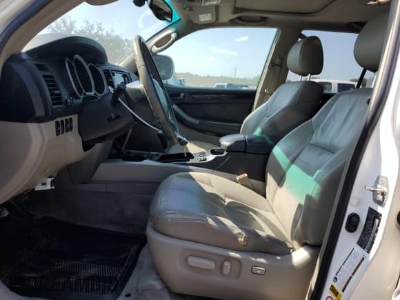 ✅ 2006 Toyota 4Runner Limited • VIN: JTEZU17R868047658 • Lot: 53962235. Wystawiony na Copart z przebiegiem 219 719 mil. Bezpłatny archiwum sprzedaży aukcyjnych z USA i szczegółowy raport historii pojazdu na DreamBid. Zdjęcie 7.