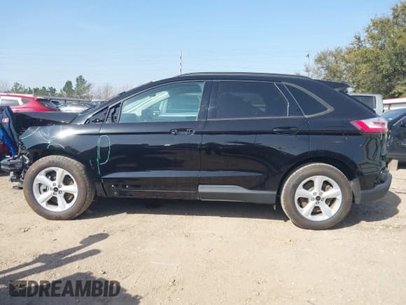 ✅ 2023 Ford Edge SE • VIN: 2FMPK4G9XPBA04131 • Lot: 41784706. Wystawiony na IAAI z przebiegiem 19 113 mil. Bezpłatny archiwum sprzedaży aukcyjnych z USA i szczegółowy raport historii pojazdu na DreamBid. Zdjęcie 15.
