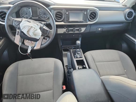 ✅ 2017 Toyota Tacoma SR5 • VIN: 5TFAZ5CN5HX049843 • Lot: 92034335. Listed on Copart with 58,922 mi. Free auction sales archive from the USA and detailed vehicle history report at DreamBid. Image 8.