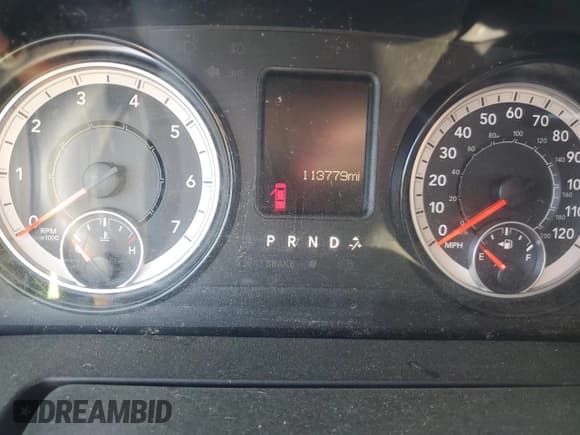 ✅ 2018 Ram 1500 Tradesman • VIN: 1C6RR6FG6JS229588 • Lot: 51795925. Listed on Copart with 113,779 mi. Free auction sales archive from the USA and detailed vehicle history report at DreamBid. Image 9.