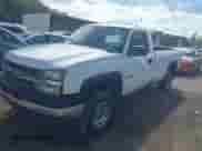 2003 Chevrolet Silverado 2500HD Work Truck с VIN 1GCHK24U63E114372, выставлен на аукционе IAAI как лот 43215704 с пробегом 326 621 миль миль и . История ставок и продаж доступна на DreamBid. Изображение 18.