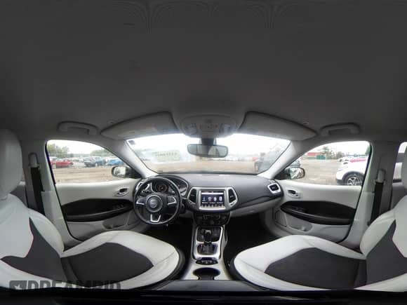 2019 Jeep Compass Latitude с VIN 3C4NJDBB0KT665835, выставлен на аукционе IAAI как лот 43318041 с пробегом 125 035 миль миль и . История ставок и продаж доступна на DreamBid. Изображение 18.