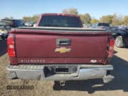 ✅ 2015 Chevrolet Silverado 1500 LT • VIN: 1GCUKREC7FF200012 • Lot: 87313235. Wystawiony na Copart z przebiegiem 176 328 mil. Bezpłatny archiwum sprzedaży aukcyjnych z USA i szczegółowy raport historii pojazdu na DreamBid. Zdjęcie 6.