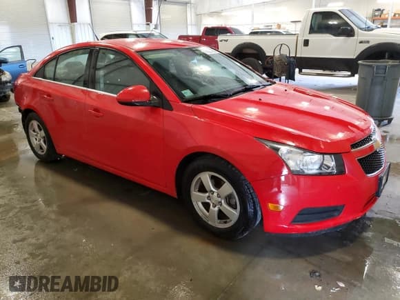 ✅ 2014 Chevrolet Cruze 1LT • VIN: 1G1PC5SB5E7408311 • Lot: 91080165. Listed on Copart with 80,170 mi. Free auction sales archive from the USA and detailed vehicle history report at DreamBid. Image 4.