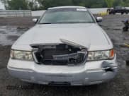 ✅ 1999 Mercury Grand Marquis GS • VIN: 2MEFM74W9XX695997 • Lot: 82167115. Wystawiony na Copart z przebiegiem 154 924 mil. Bezpłatny archiwum sprzedaży aukcyjnych z USA i szczegółowy raport historii pojazdu na DreamBid. Zdjęcie 5.