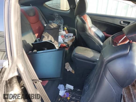 2012 Hyundai Genesis Coupe 2.0T с VIN KMHHT6KD1CU072525, выставлен на аукционе Copart как лот 86664904 с пробегом 148 564 миль миль и На запчасти • Non repairable. История ставок и продаж доступна на DreamBid. Изображение 11.