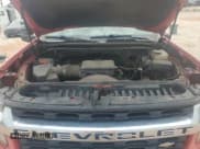 ✅ 2023 Chevrolet Silverado 2500HD LT • VIN: 2GC4YNE76P1702951 • Лот: 82371235. Опубликован ранее на Copart с пробегом 125 470 миль. Бесплатный доступ к архиву аукционных продаж из США и подробный отчёт об истории автомобиля на DreamBid. Изображение 11.