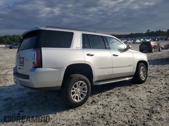 ✅ 2018 GMC Yukon SLE • VIN: 1GKS1AKC1JR238539 • Lot: 65139025. Listed on Copart with 201,850 mi. Free auction sales archive from the USA and detailed vehicle history report at DreamBid. Image 3.